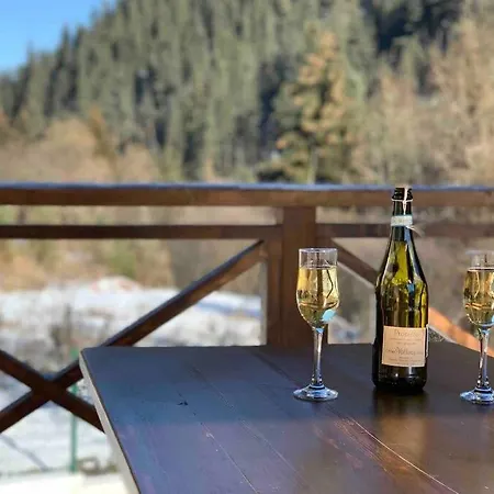 Aquila * Beli Iskăr