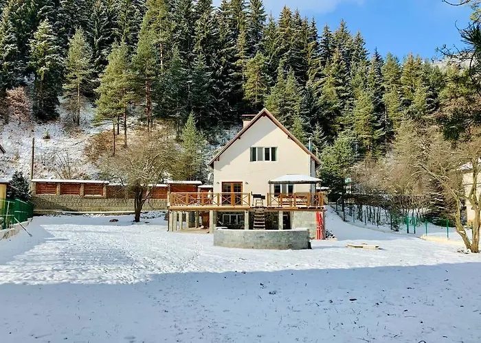 Aquila 벨리 이스카르