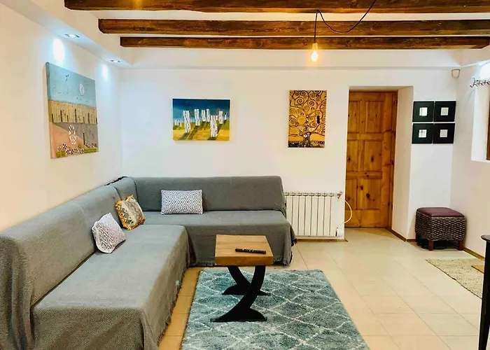 Aquila * Бели искър