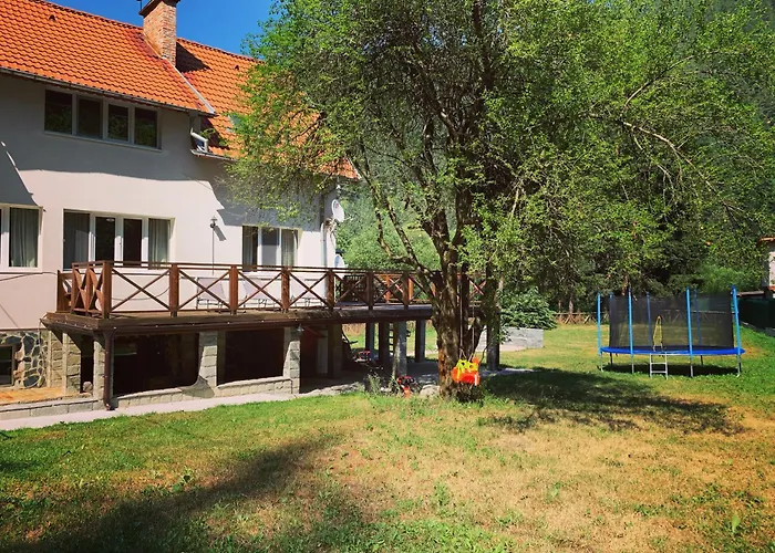 Шалета Aquila *